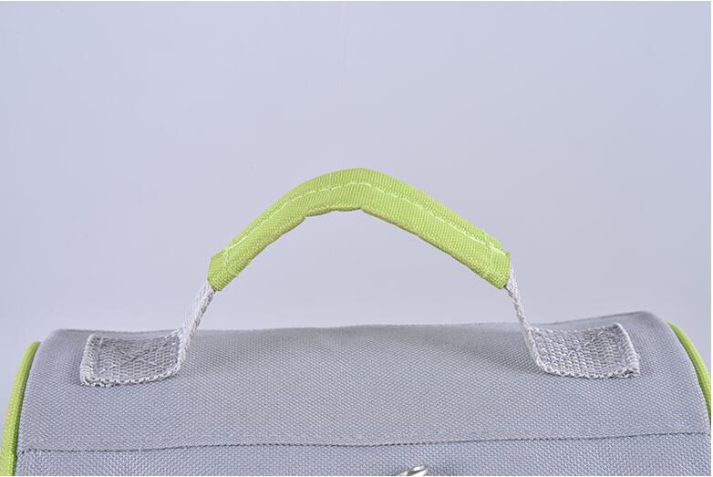 handle of Outdoor picnic insulation bag