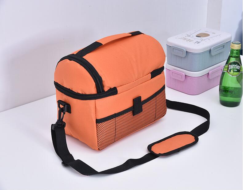 front pocket of Thermal lunch bag