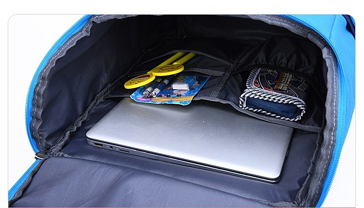 interior show of student book bag 1