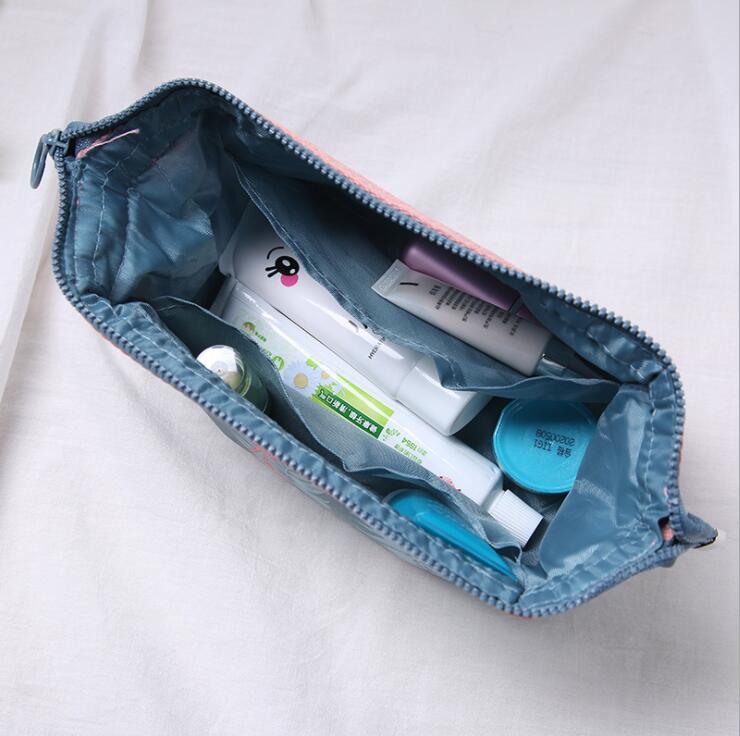opening of household women cosmetic pouch bag