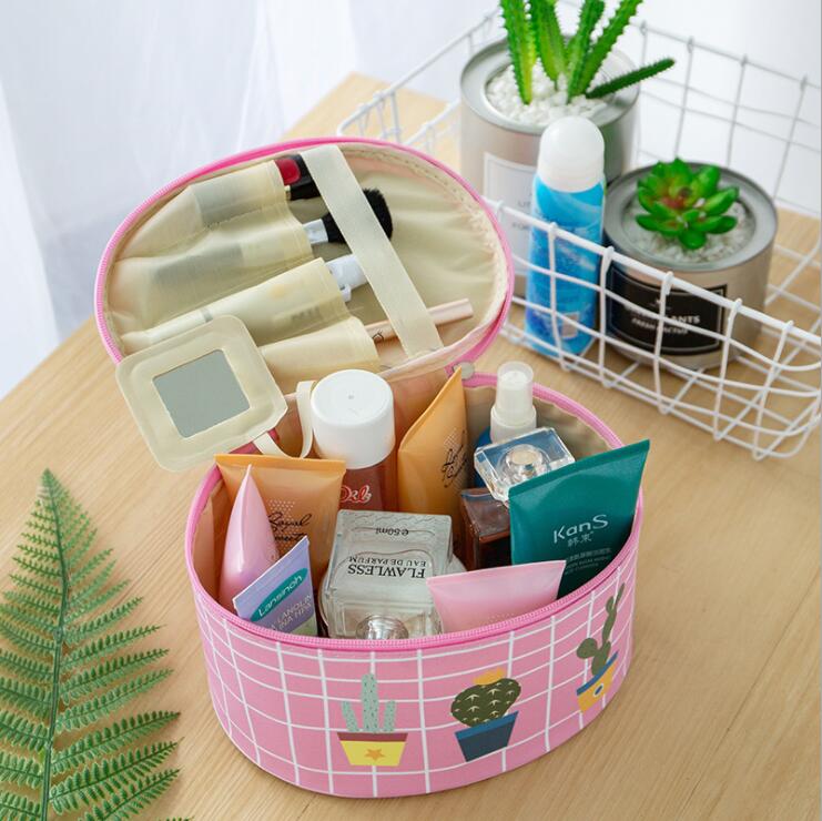 opening of PU makeup bag