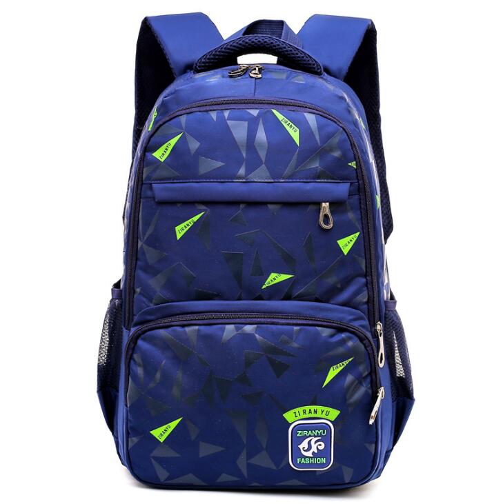 Outdoor Waterproof Men Backpack Schoolbag for College