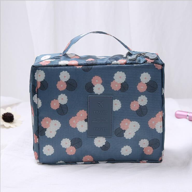 Portable Girls Travel Cosmetic Storage Bag Organizer