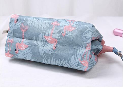 bottom of household women cosmetic pouch bag